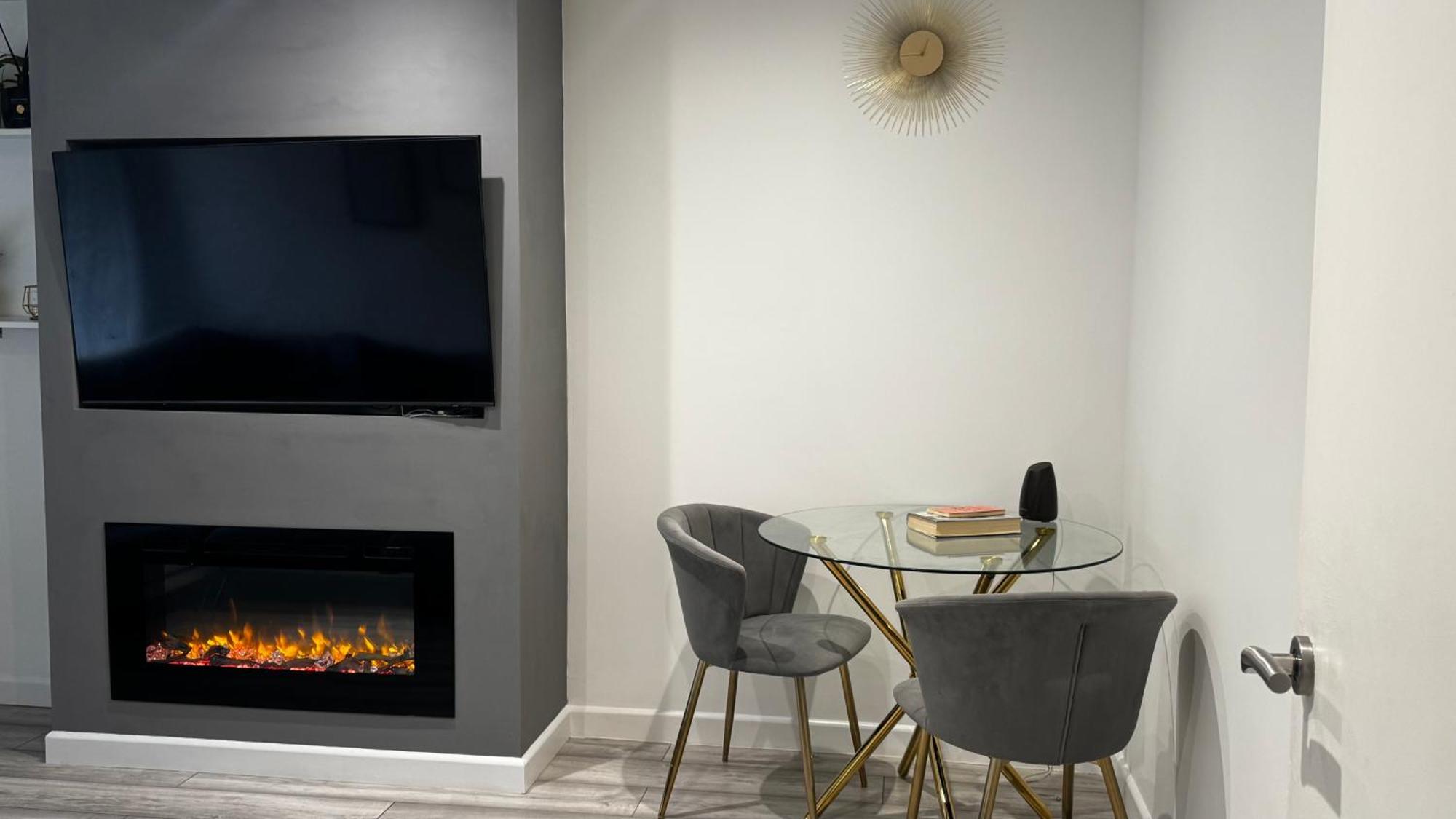 Luxury 1 Bedroom Bromley Apartment